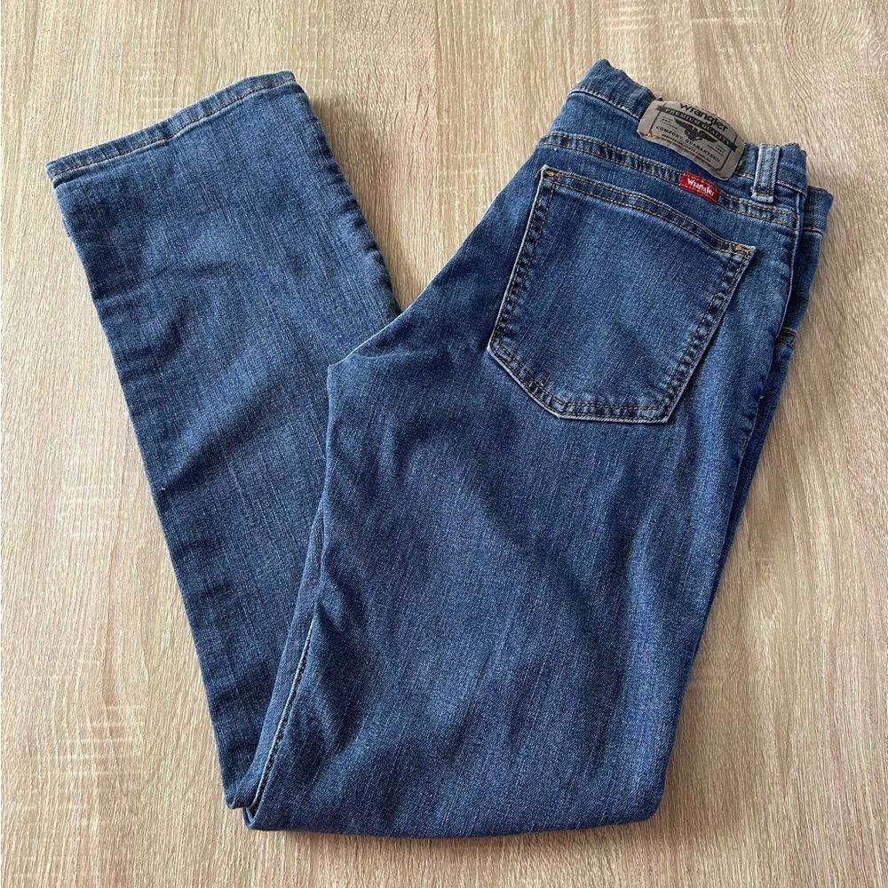 PREOWNEDββ¦ WRANGLER βSize: 14β Classic Straight Jeans - Picture 1 of 6
